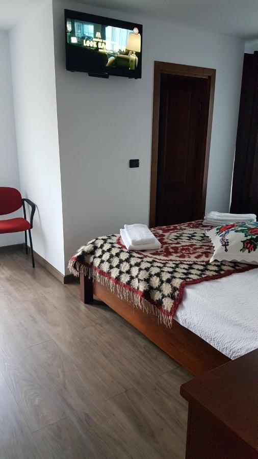 Hotel Popasul Calatorului Moisei Exteriér fotografie