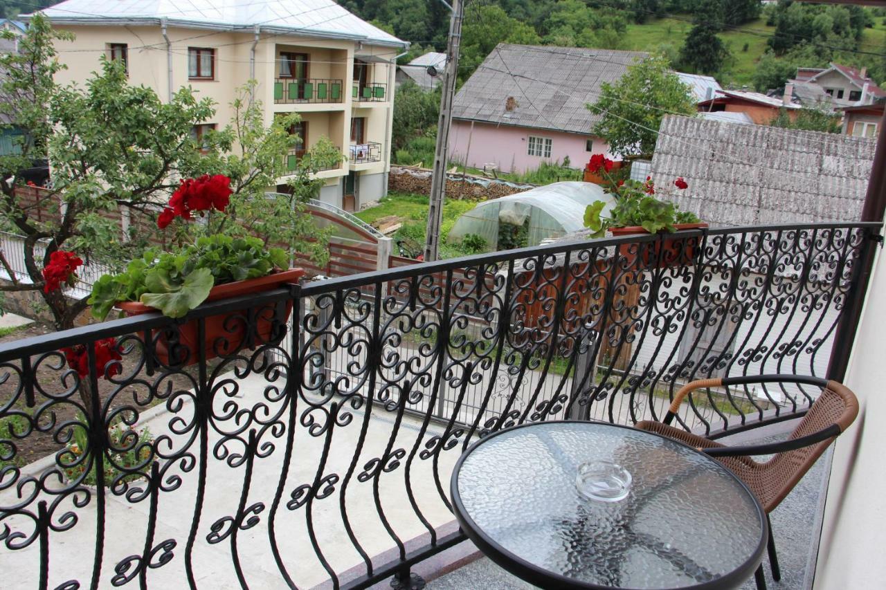 Hotel Popasul Calatorului Moisei Exteriér fotografie