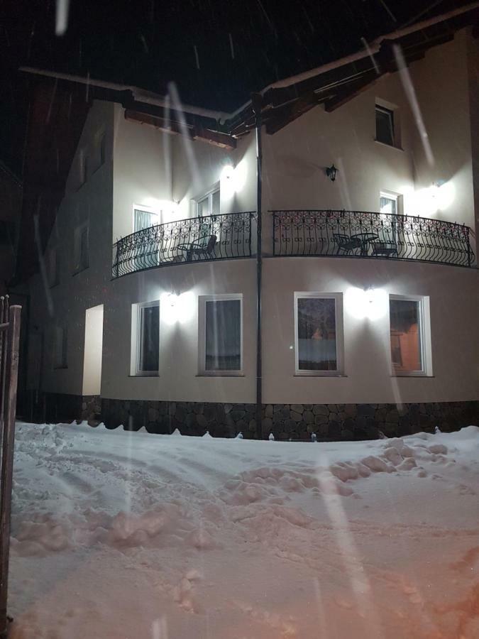 Hotel Popasul Calatorului Moisei Exteriér fotografie